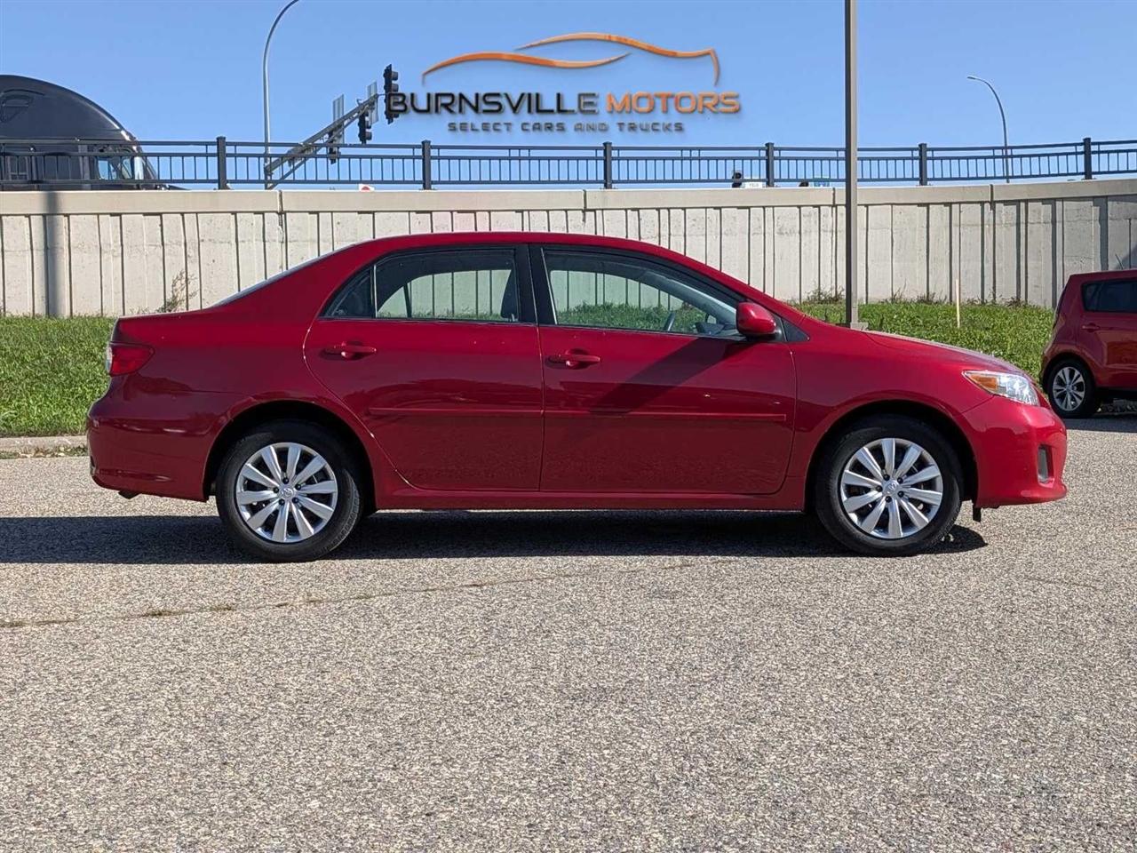 Toyota Corolla photo 8