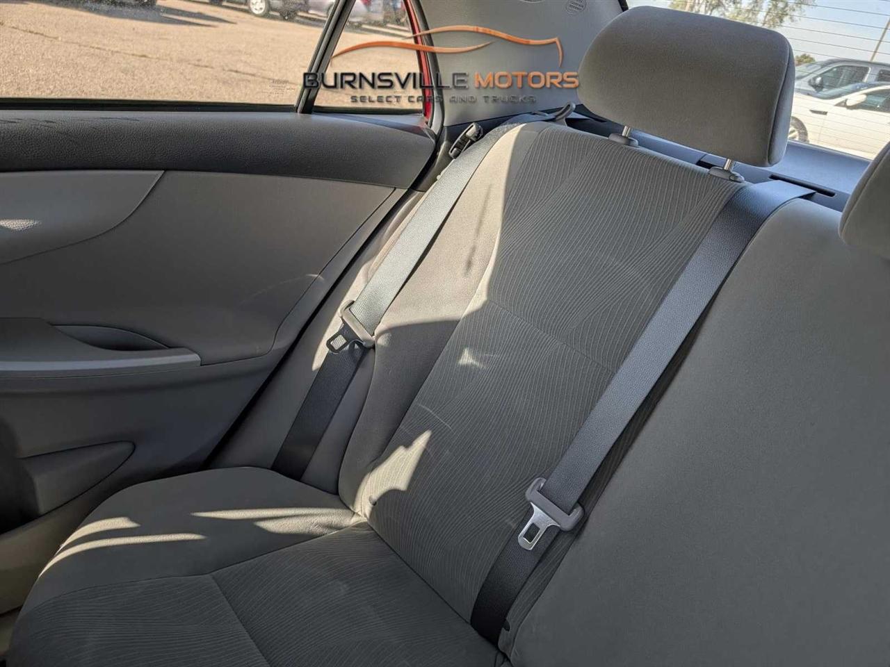 Toyota Corolla photo 15