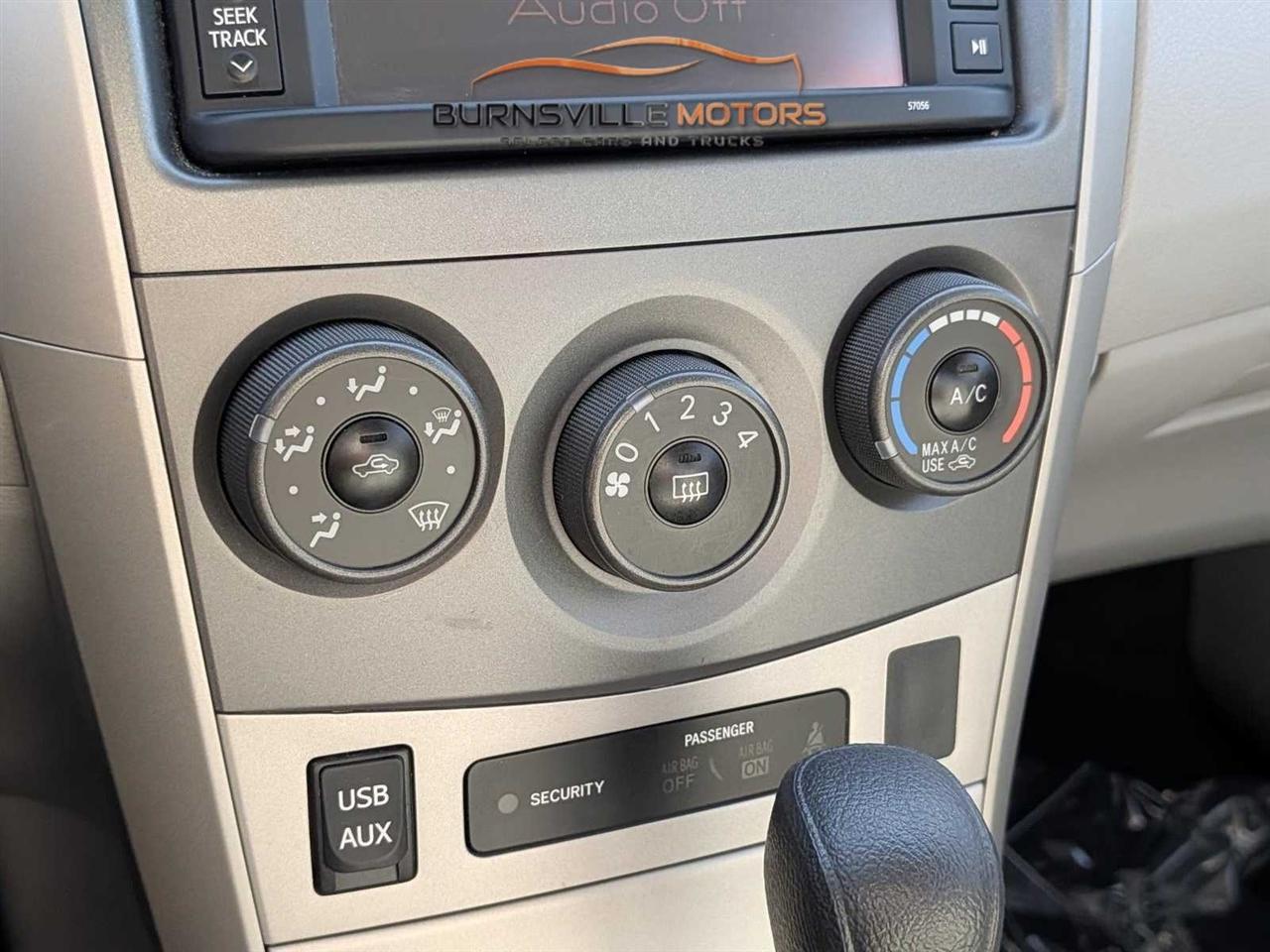 Toyota Corolla photo 29