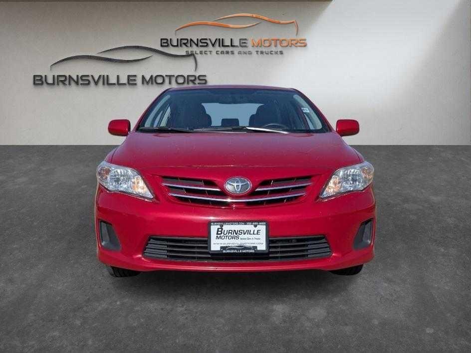 Toyota Corolla 4dr Sdn Auto LE Special Edition (Natl) 2013