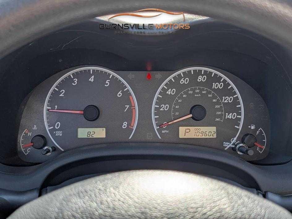 Toyota Corolla 4dr Sdn Auto LE Special Edition (Natl) 2013