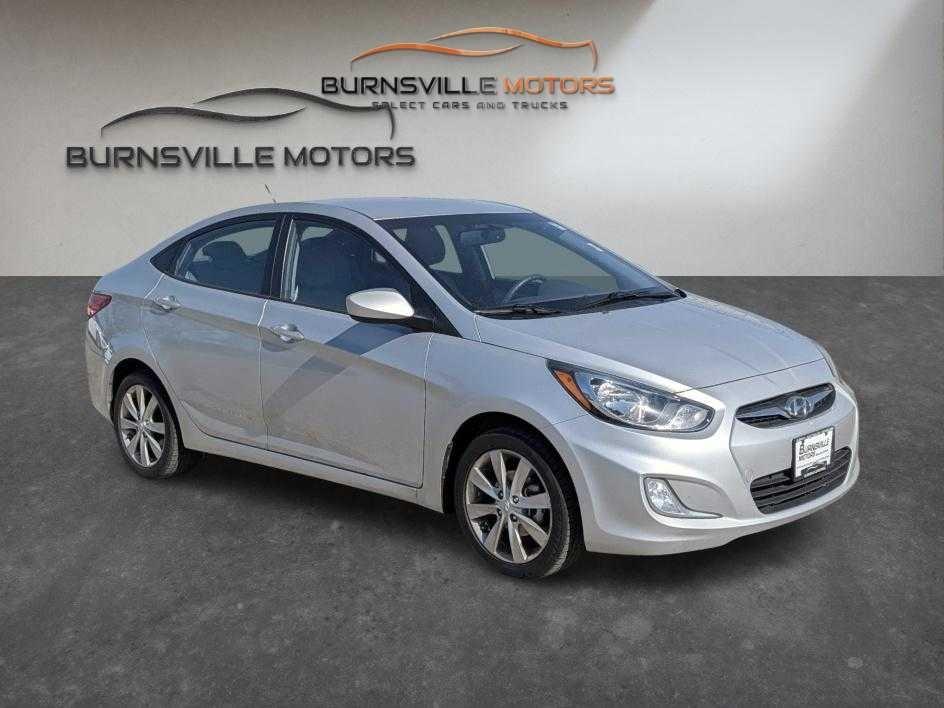 2013 Hyundai Accent 4dr Sdn Auto GLS