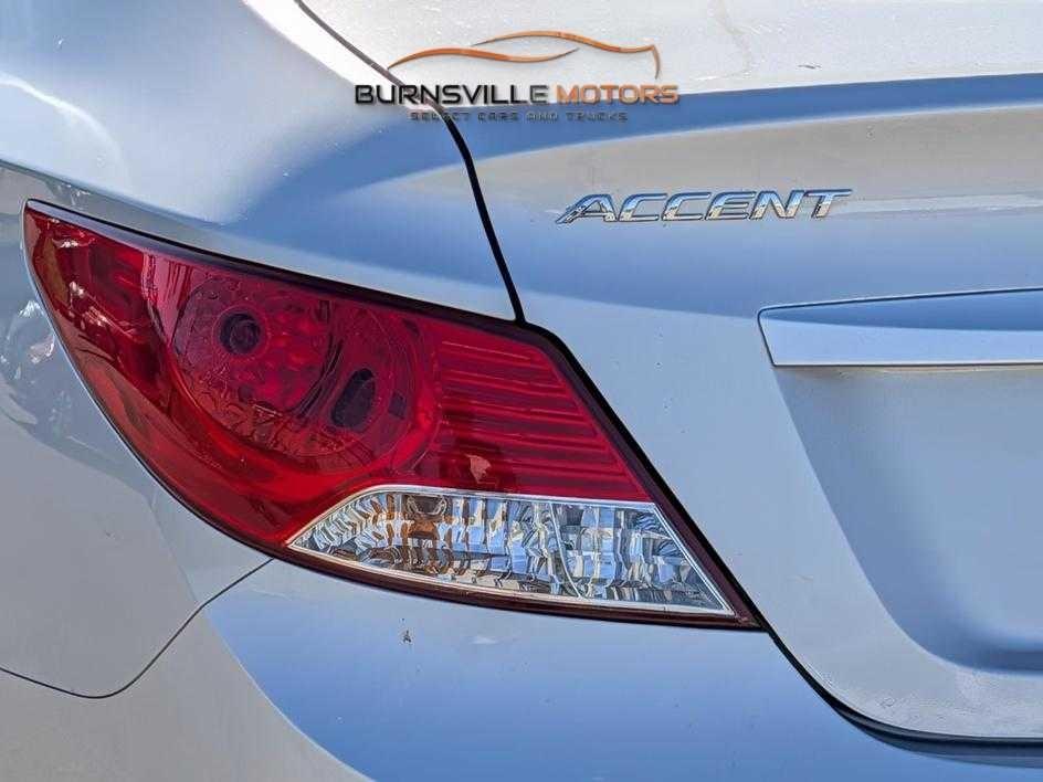 Hyundai Accent 4dr Sdn Auto GLS 2013