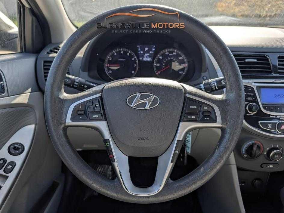 Hyundai Accent 4dr Sdn Auto GLS 2013