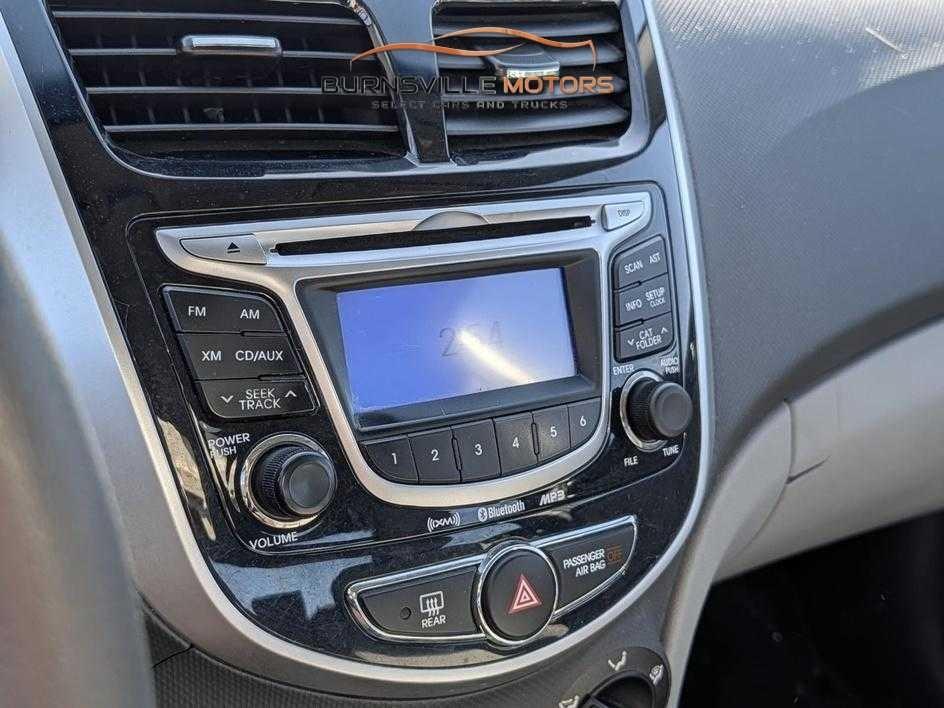 Hyundai Accent 4dr Sdn Auto GLS 2013