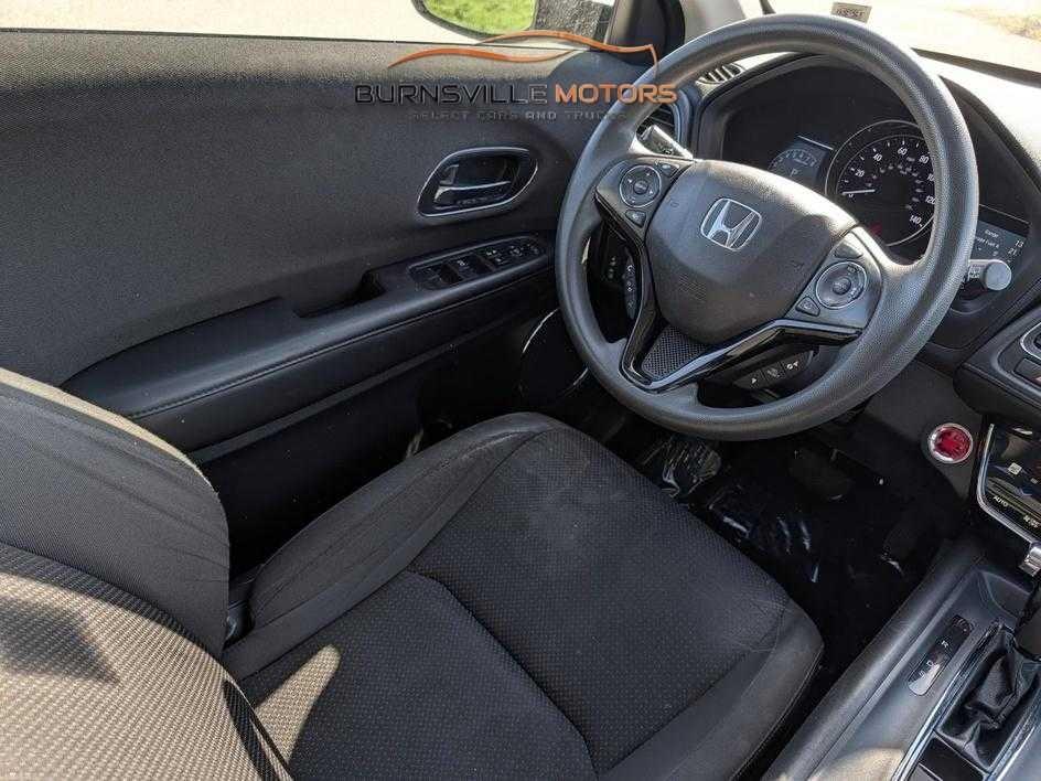 Honda HR-V photo 10
