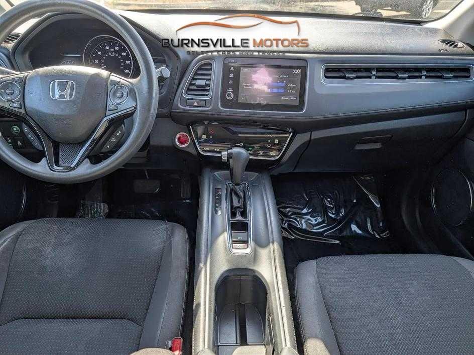 Honda HR-V photo 11