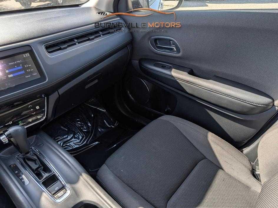 Honda HR-V photo 12