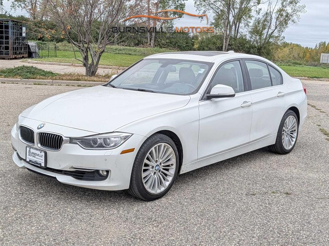 BMW 3 Series 4dr Sdn 328i xDrive AWD SULEV 2014