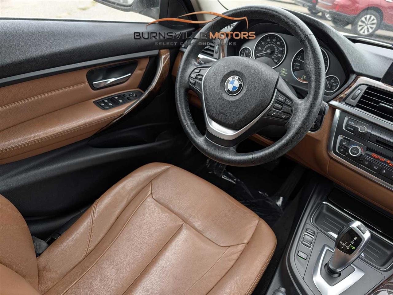 BMW 3 Series 4dr Sdn 328i xDrive AWD SULEV 2014