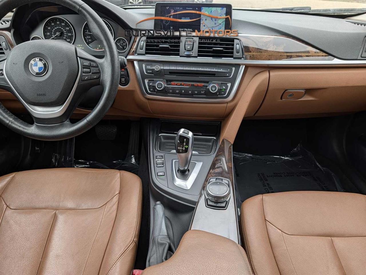 BMW 3 Series 4dr Sdn 328i xDrive AWD SULEV 2014