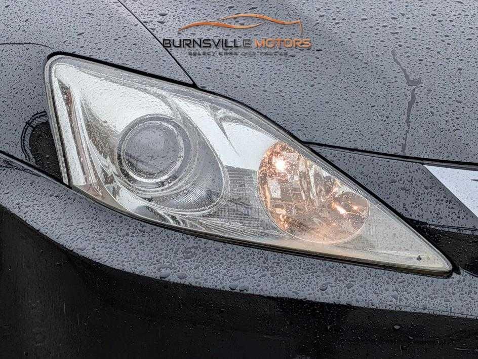 Lexus IS 250 4dr Sport Sdn Auto AWD 2009
