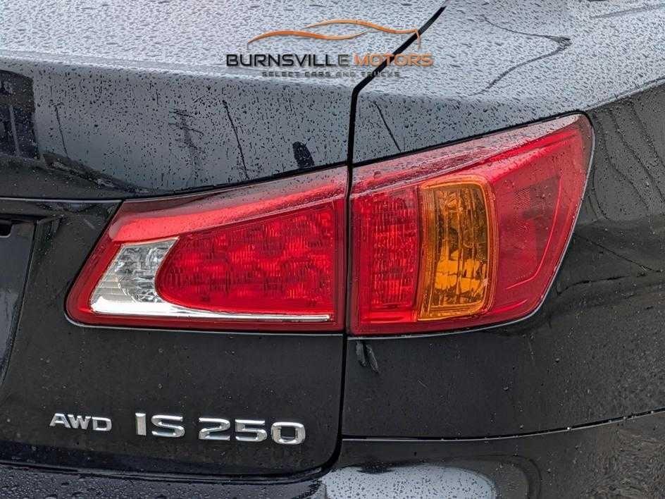 Lexus IS 250 4dr Sport Sdn Auto AWD 2009