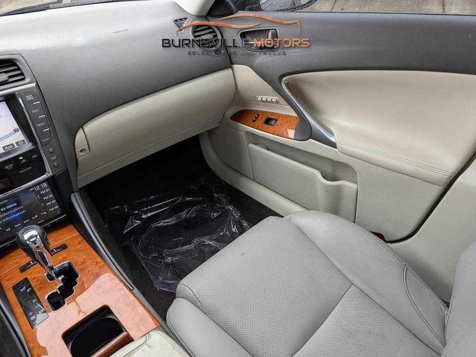Lexus IS 250 4dr Sport Sdn Auto AWD 2009