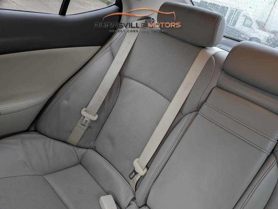 Lexus IS 250 4dr Sport Sdn Auto AWD 2009