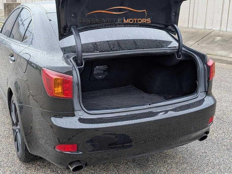Lexus IS 250 4dr Sport Sdn Auto AWD 2009