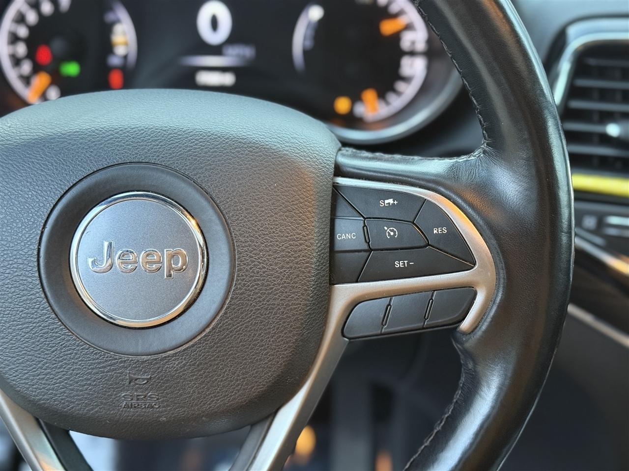 Jeep Grand Cherokee Limited 4x4 2021