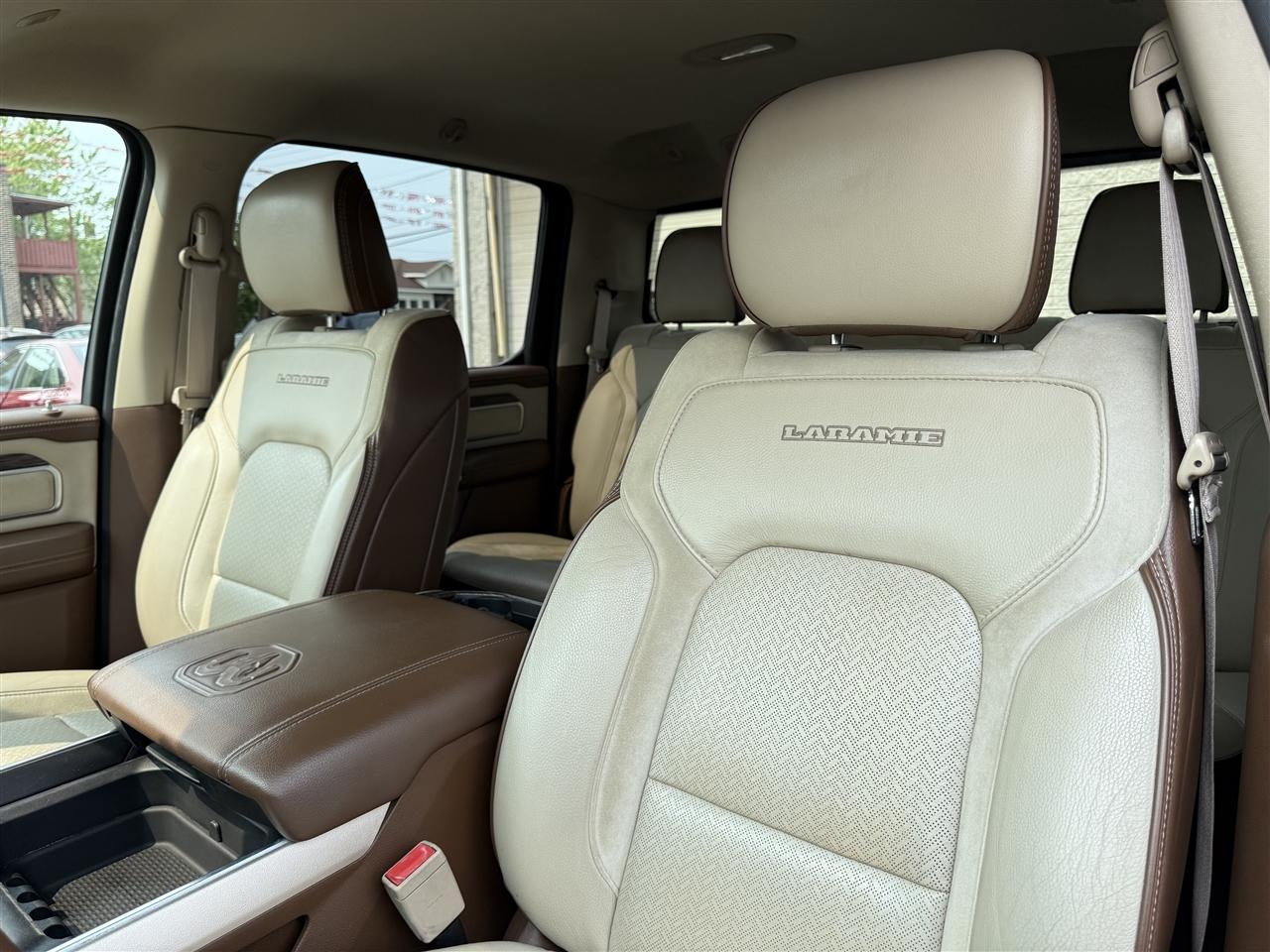 RAM 1500 Laramie 4x4 Crew Cab 5'7" Box 2019