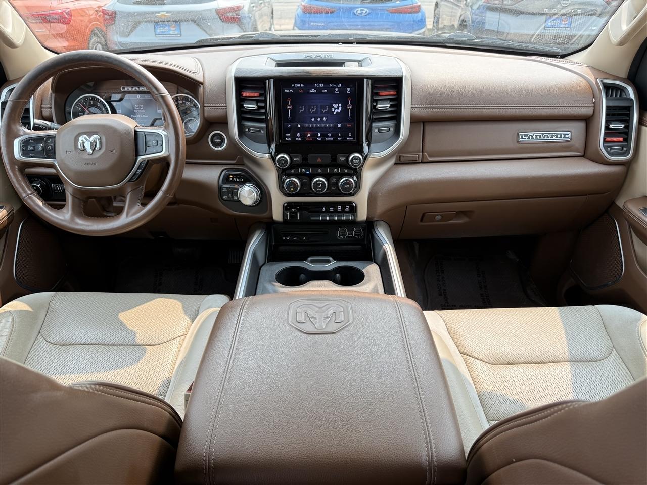 RAM 1500 Laramie 4x4 Crew Cab 5'7" Box 2019