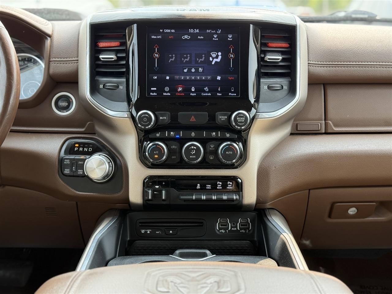 RAM 1500 Laramie 4x4 Crew Cab 5'7" Box 2019