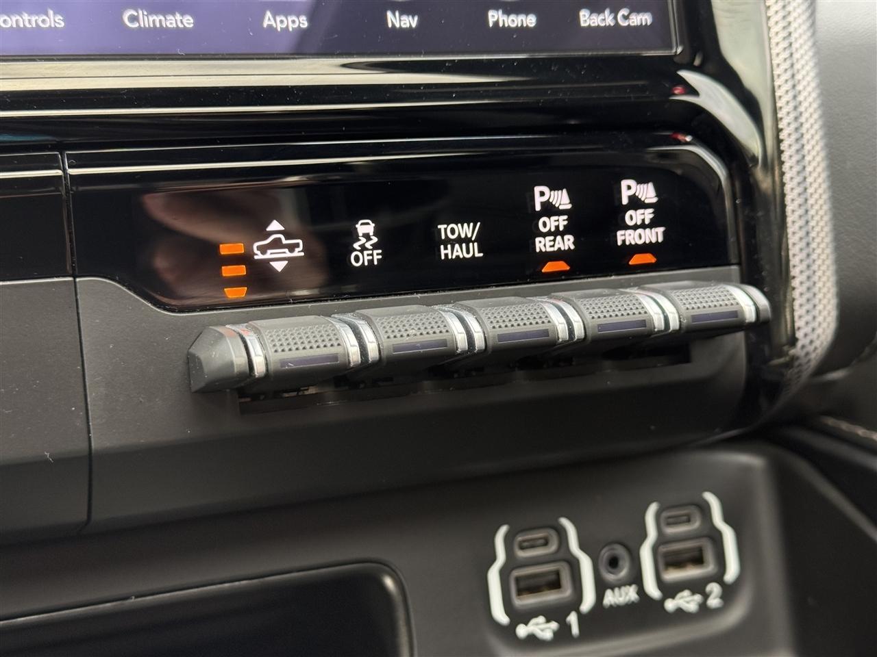 RAM 1500 Limited 4x4 Crew Cab 5'7" Box 2020