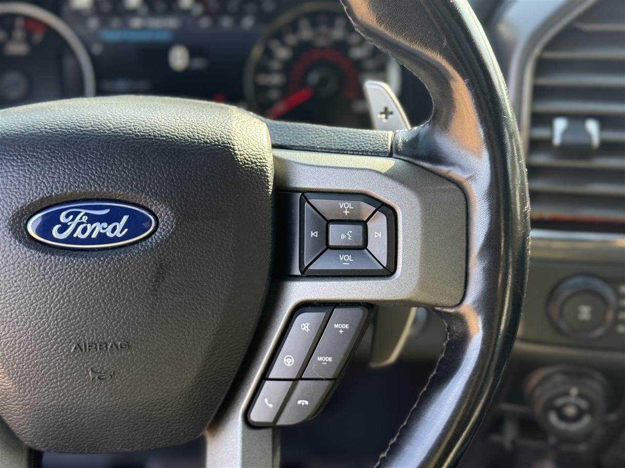 Ford F-150 Raptor 4WD SuperCrew 5.5' Box 2019