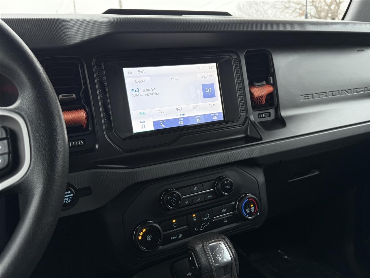 Ford Bronco Black Diamond 2 Door 4x4 2022