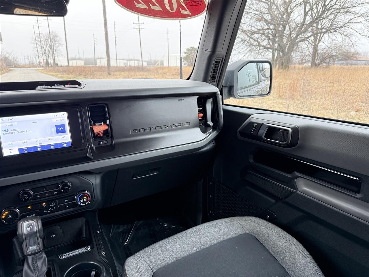 Ford Bronco Black Diamond 2 Door 4x4 2022