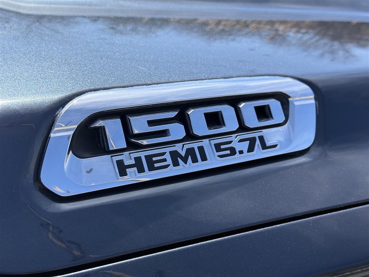 RAM 1500 Big Horn/Lone Star 4x2 Crew Cab 5'7" Box 2019