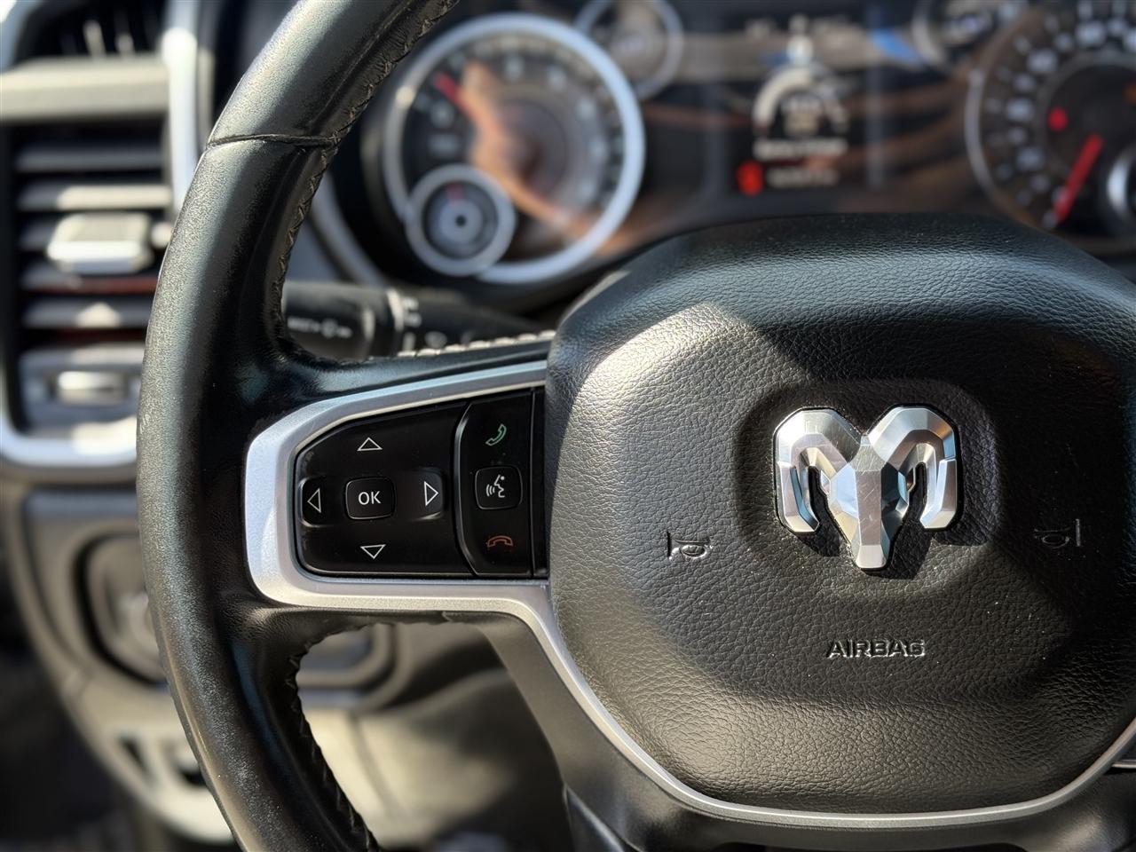 RAM 1500 Big Horn/Lone Star 4x2 Crew Cab 5'7" Box 2019