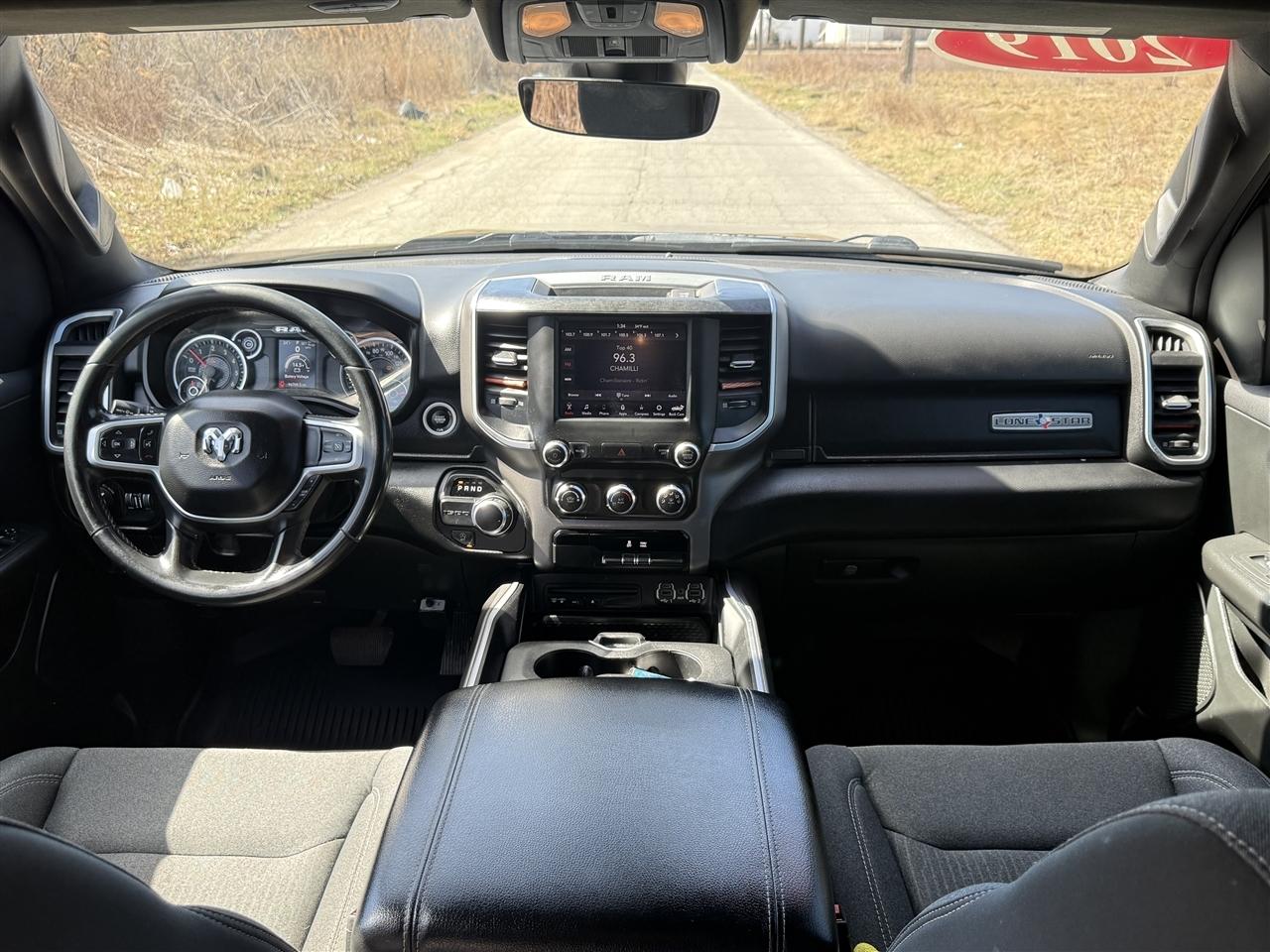 RAM 1500 Big Horn/Lone Star 4x2 Crew Cab 5'7" Box 2019
