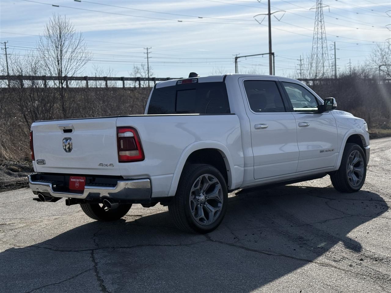 RAM 1500 Longhorn 4x4 Crew Cab 5'7" Box 2020