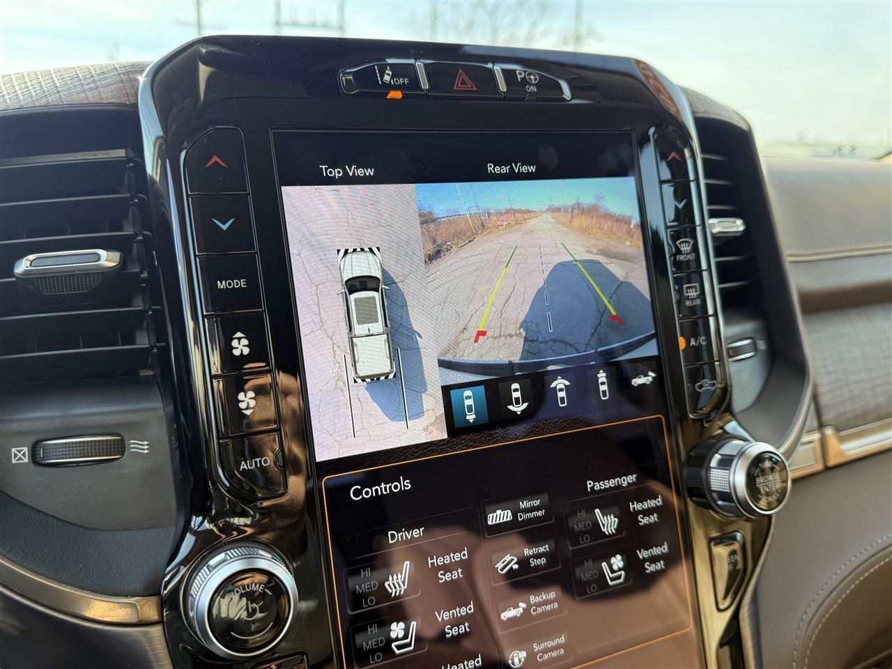 RAM 1500 Longhorn 4x4 Crew Cab 5'7" Box 2020