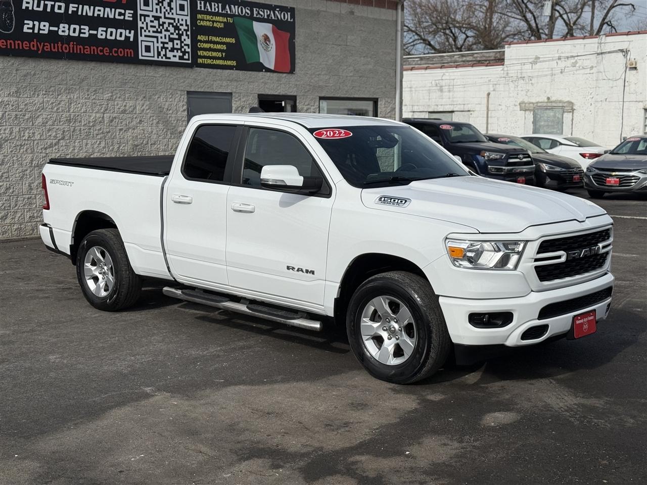 RAM 1500 Big Horn 4x4 Quad Cab 6'4" Box 2022