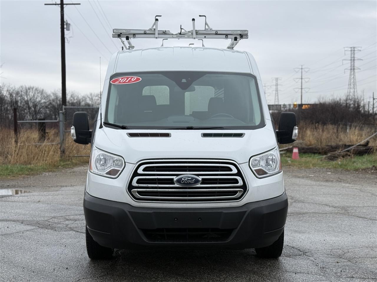 Ford Transit Passenger Wagon T-150 130" Med Roof XLT Sliding RH Dr 2019