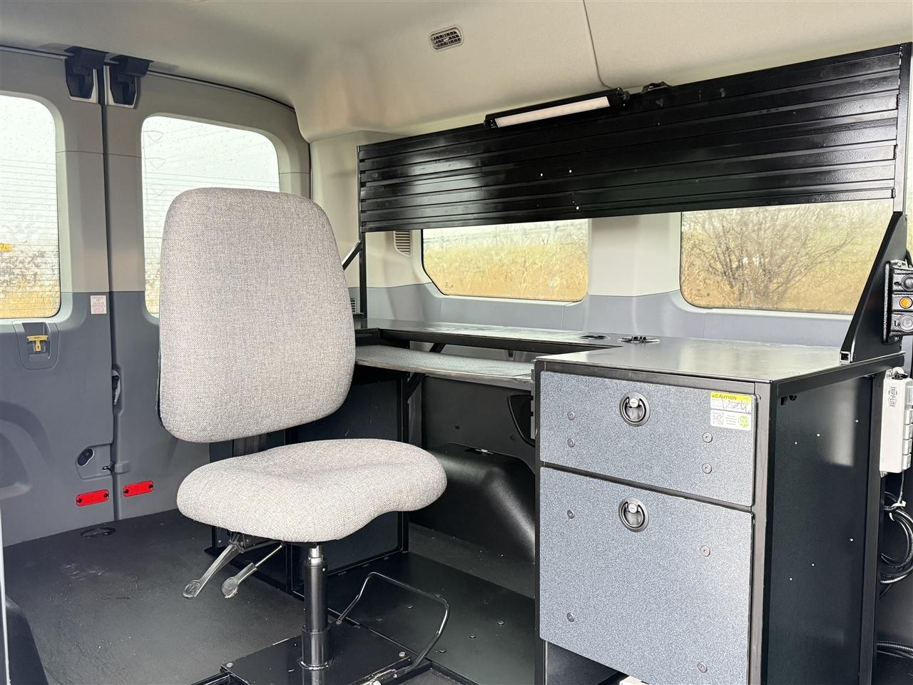 Ford Transit Passenger Wagon T-150 130" Med Roof XLT Sliding RH Dr 2019