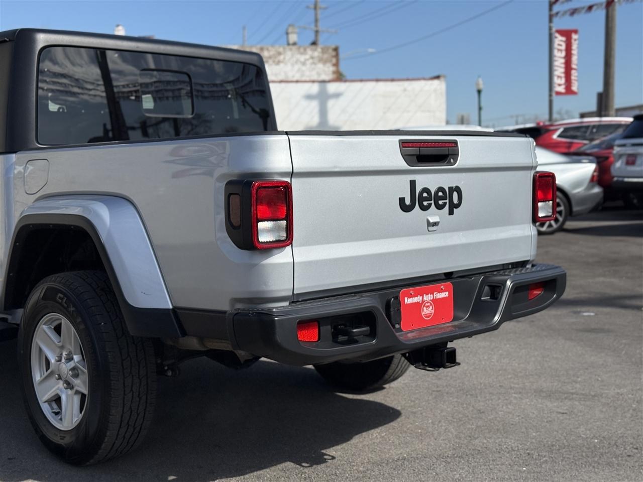 Jeep Gladiator Sport S 4x4 2023