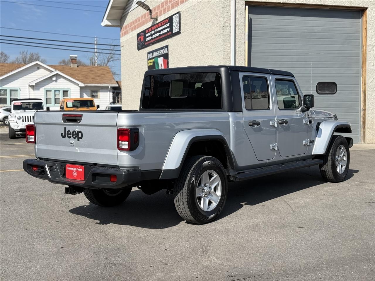 Jeep Gladiator Sport S 4x4 2023