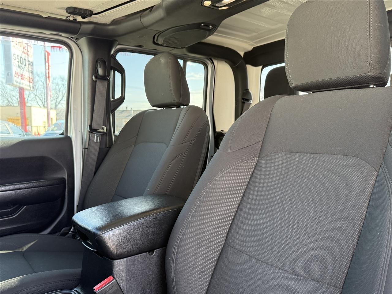 Jeep Gladiator Sport S 4x4 2023