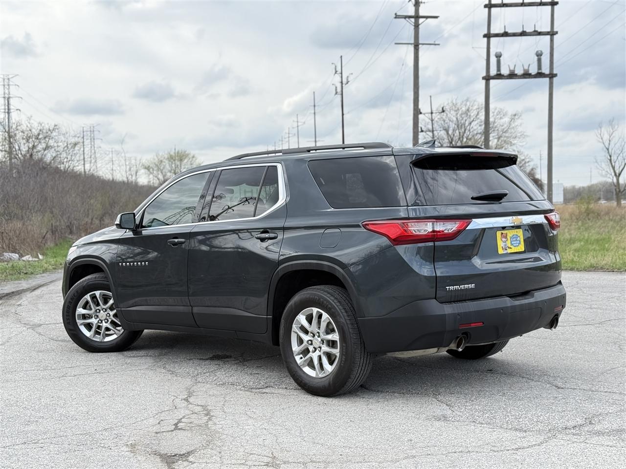 Chevrolet Traverse FWD 4dr LT Cloth w/1LT 2019