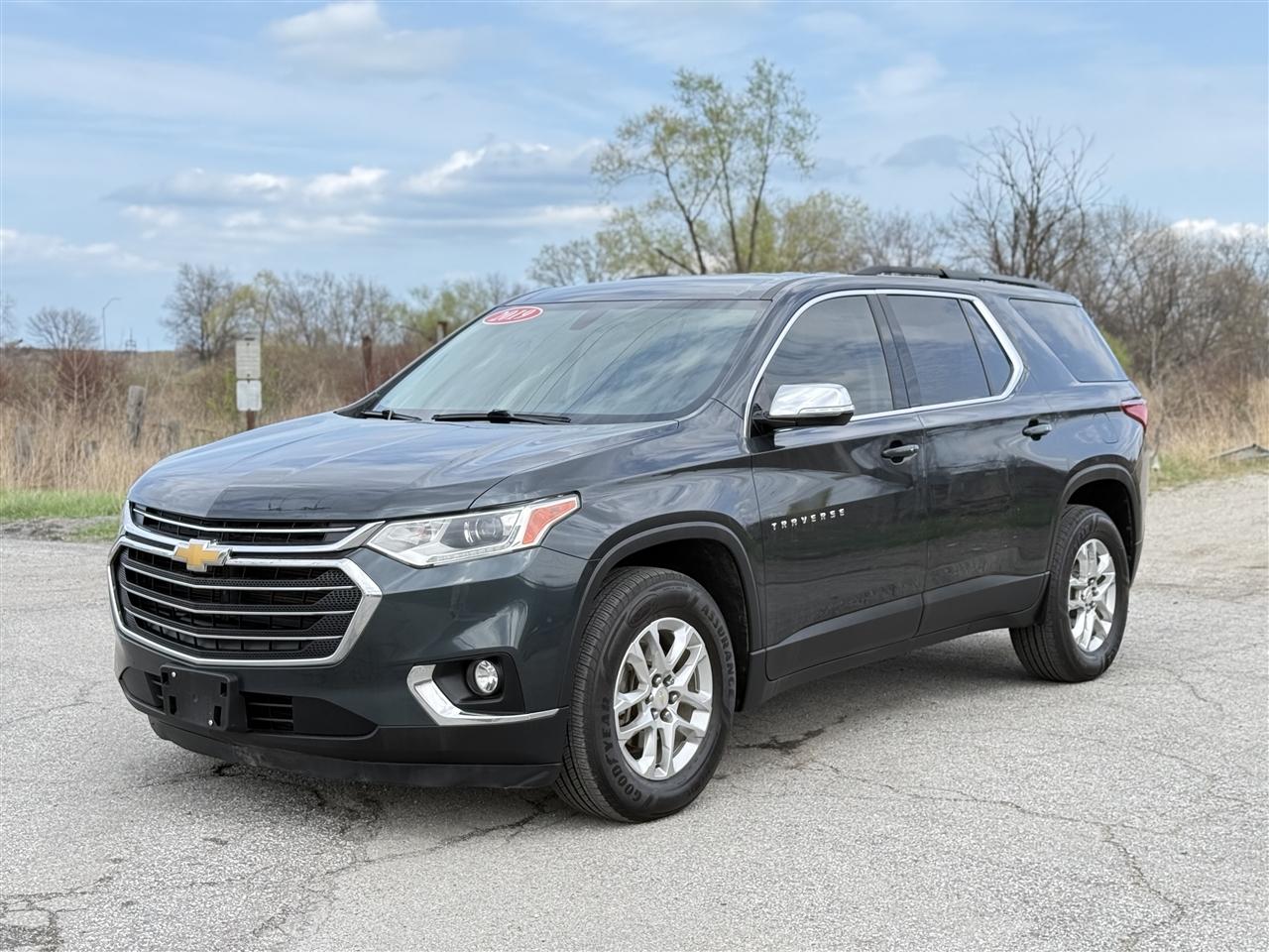 Chevrolet Traverse FWD 4dr LT Cloth w/1LT 2019