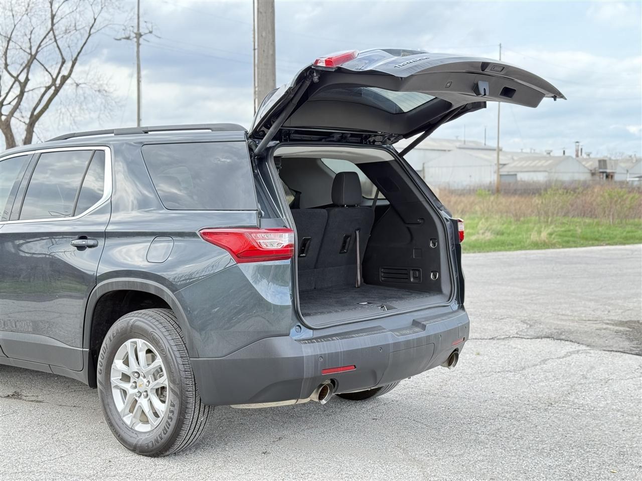 Chevrolet Traverse FWD 4dr LT Cloth w/1LT 2019