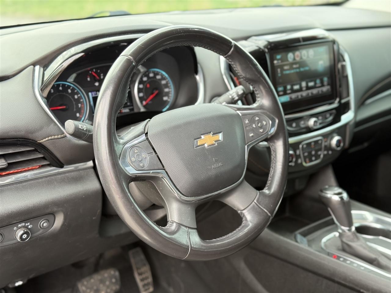 Chevrolet Traverse FWD 4dr LT Cloth w/1LT 2019