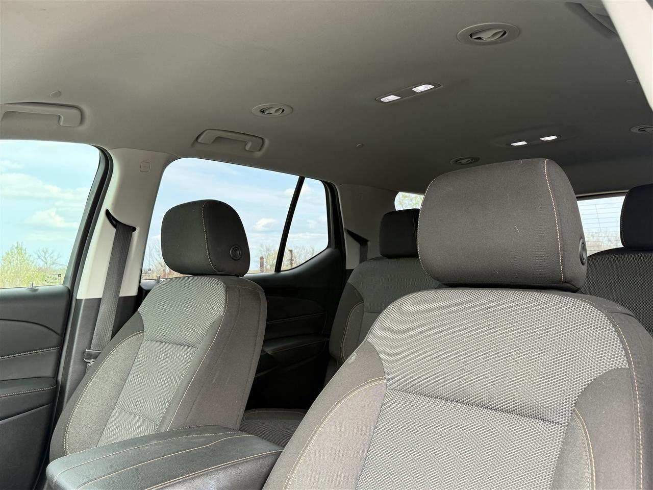 Chevrolet Traverse FWD 4dr LT Cloth w/1LT 2019