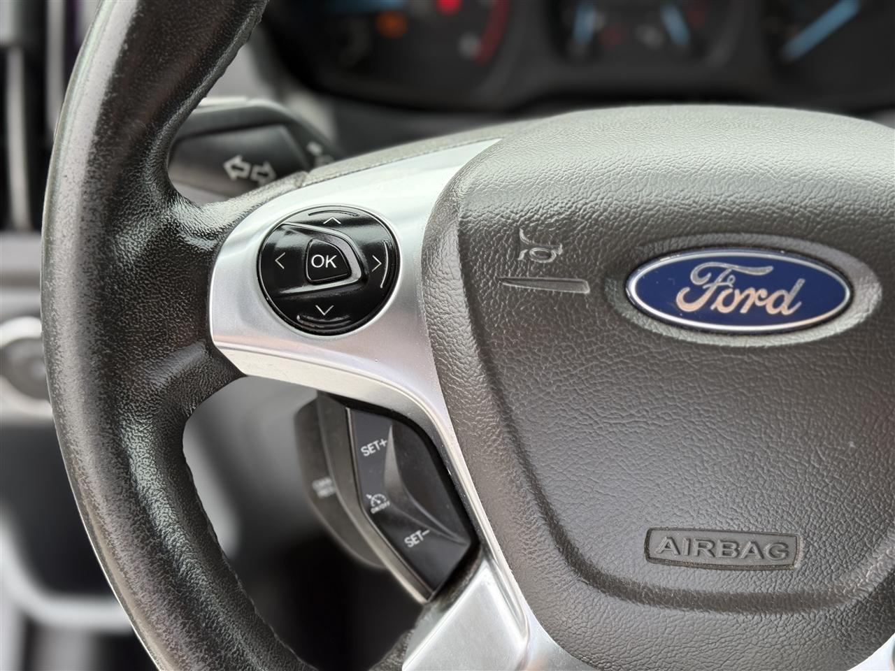 Ford Transit Van T-250 148" Med Rf 9000 GVWR Sliding RH Dr 2017