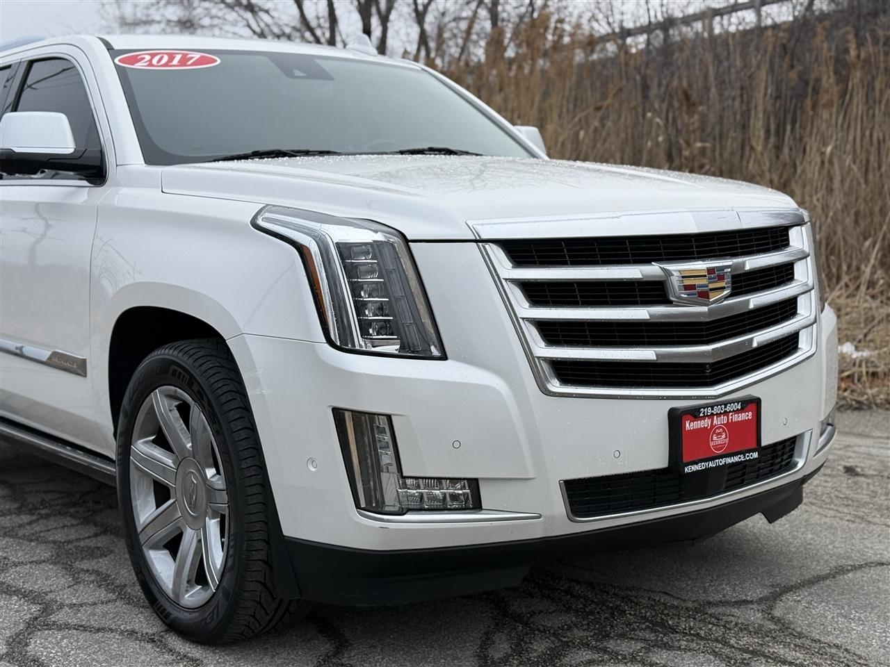 Cadillac Escalade 4WD 4dr Premium Luxury 2017
