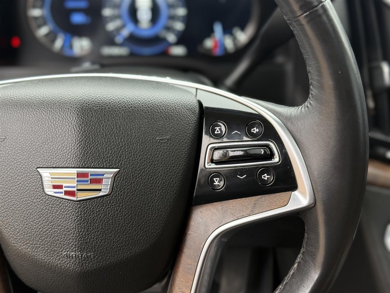 Cadillac Escalade 4WD 4dr Premium Luxury 2017