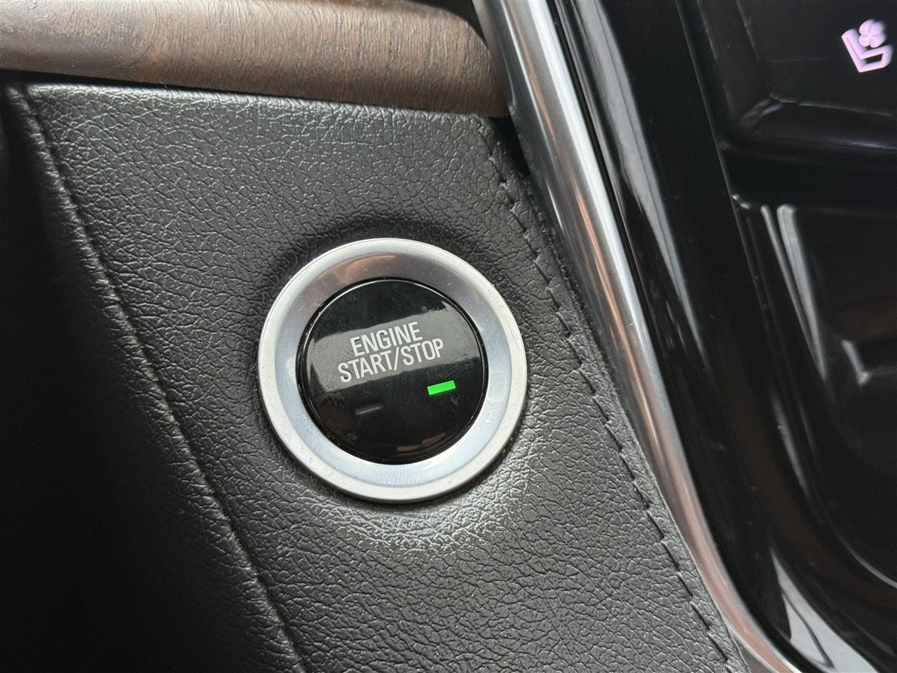 Cadillac Escalade 4WD 4dr Premium Luxury 2017