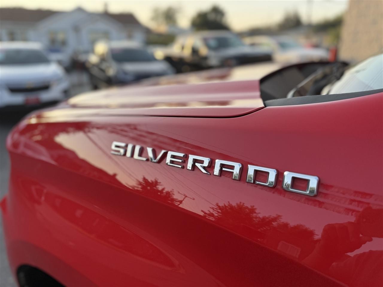 Chevrolet Silverado 1500 2WD Crew Cab 147" LT 2020