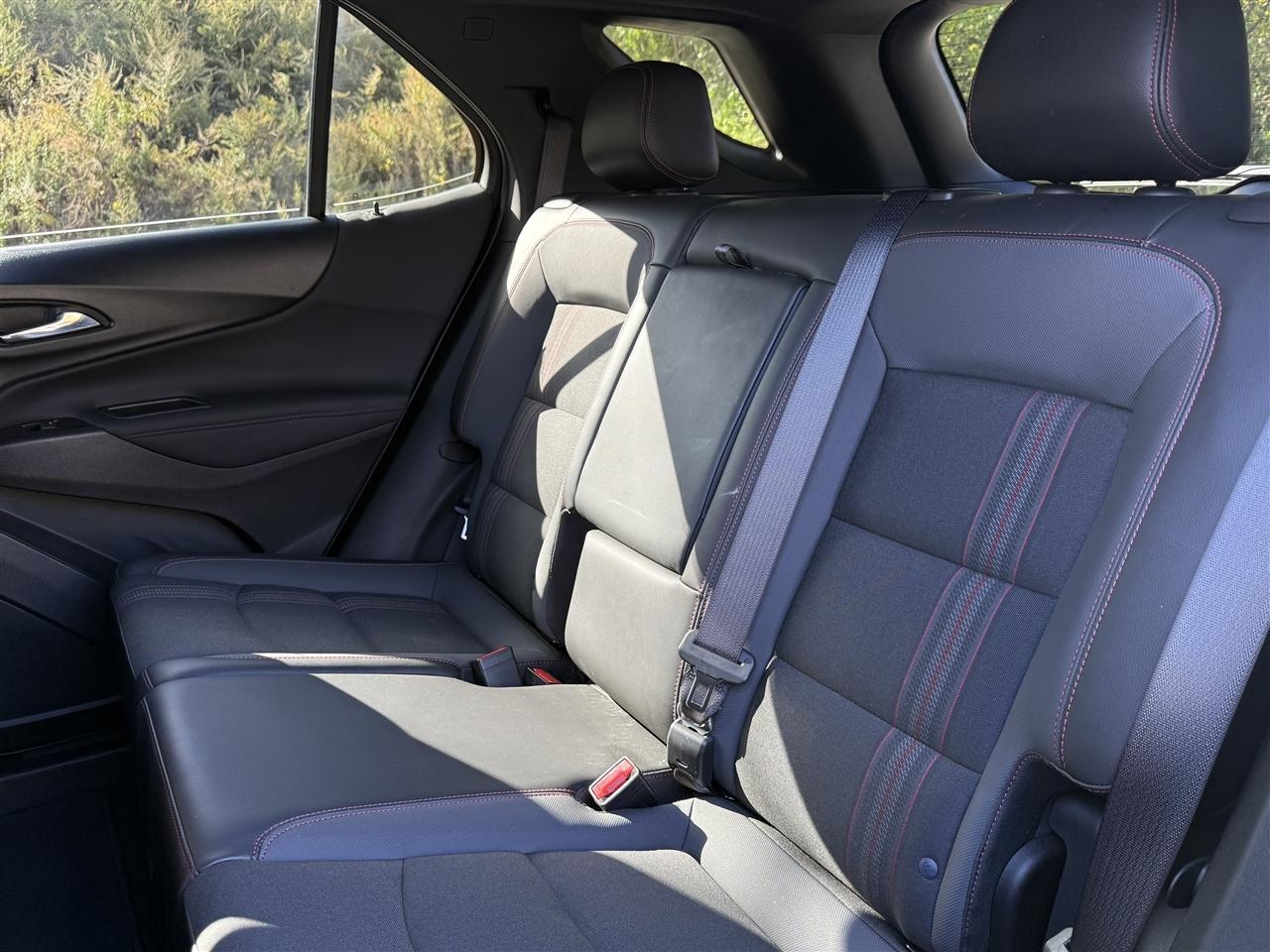 Chevrolet Equinox FWD 4dr RS 2022